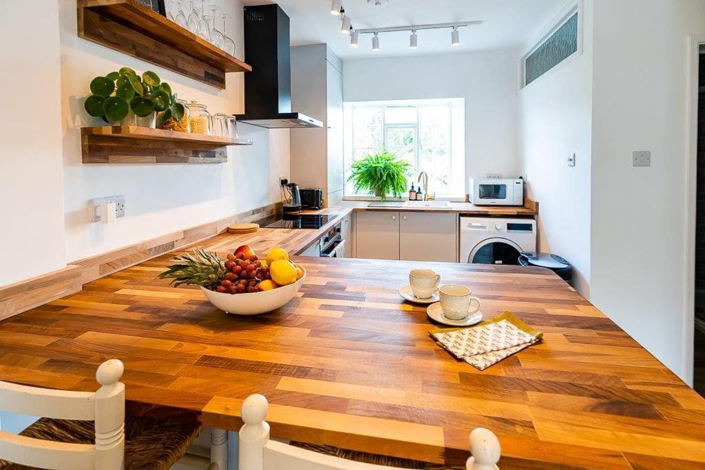 Appartement 1 Bedroom Flat In Ilminster, Somerset